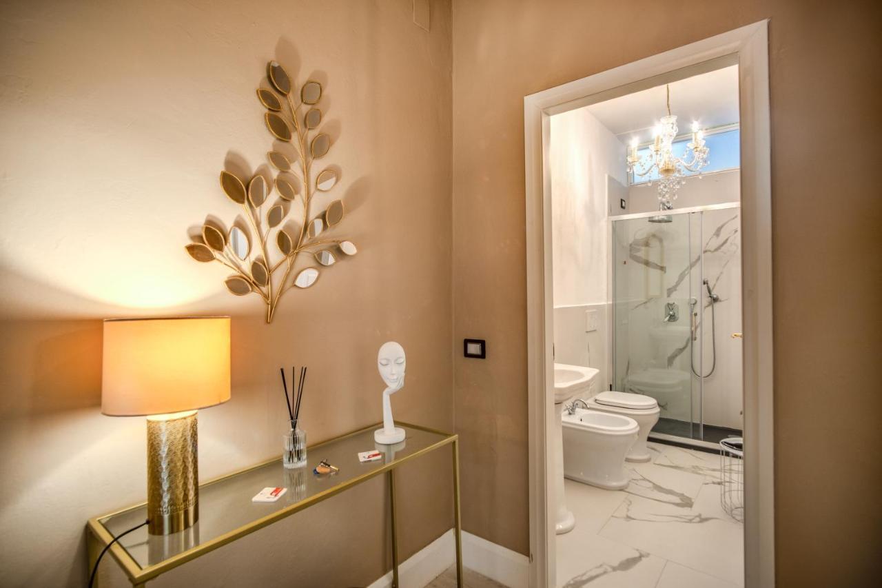 Aweshomeitaly - White Mirrors Apartment Pisa Exterior photo